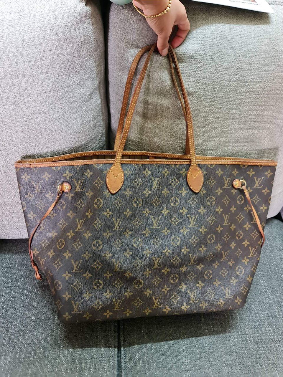 Authentic LOUIS VUITTON Neverfull GM - 1