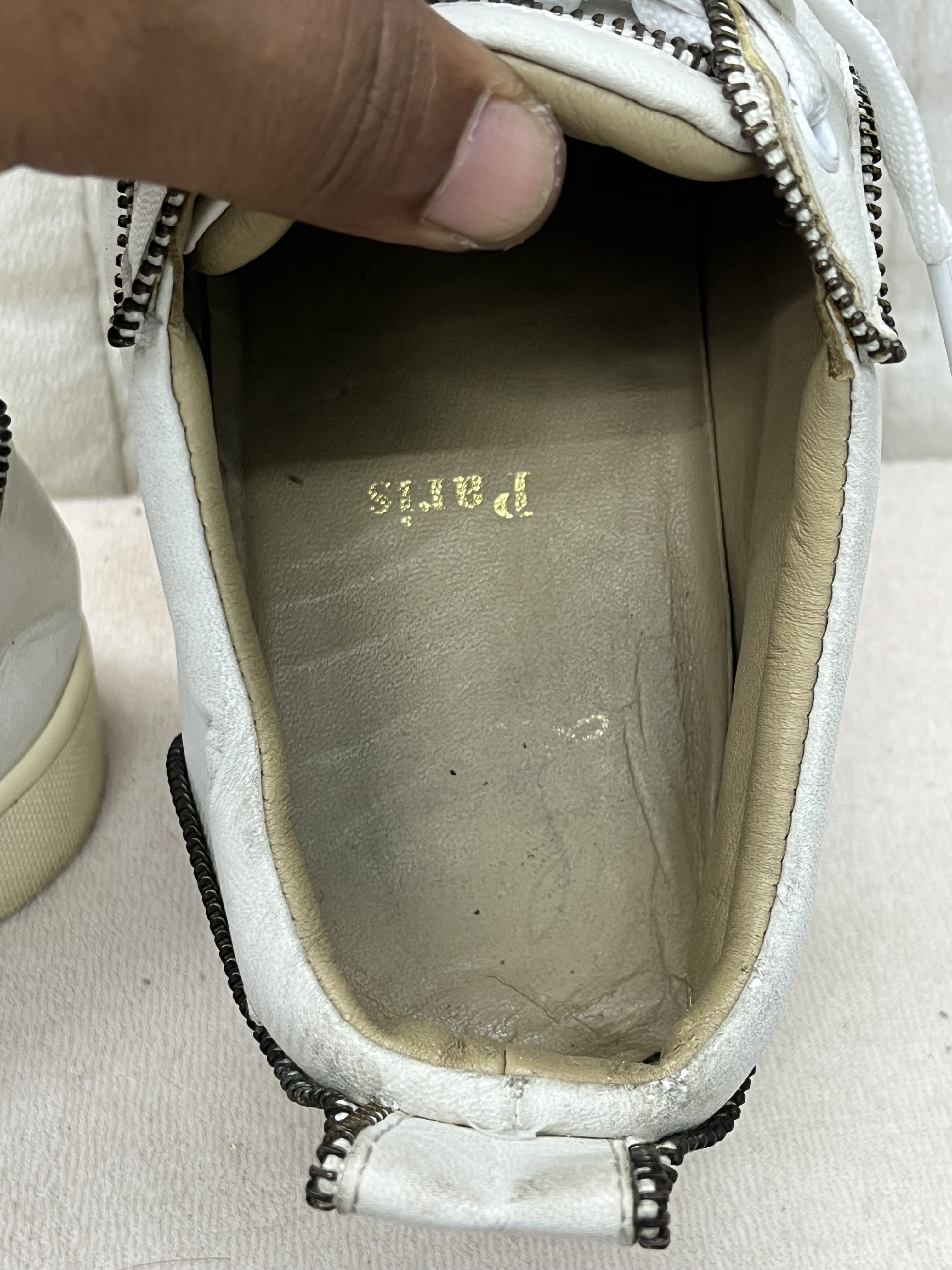 CHRISTIAN LOUBOUTIN JR SPIKE - 3