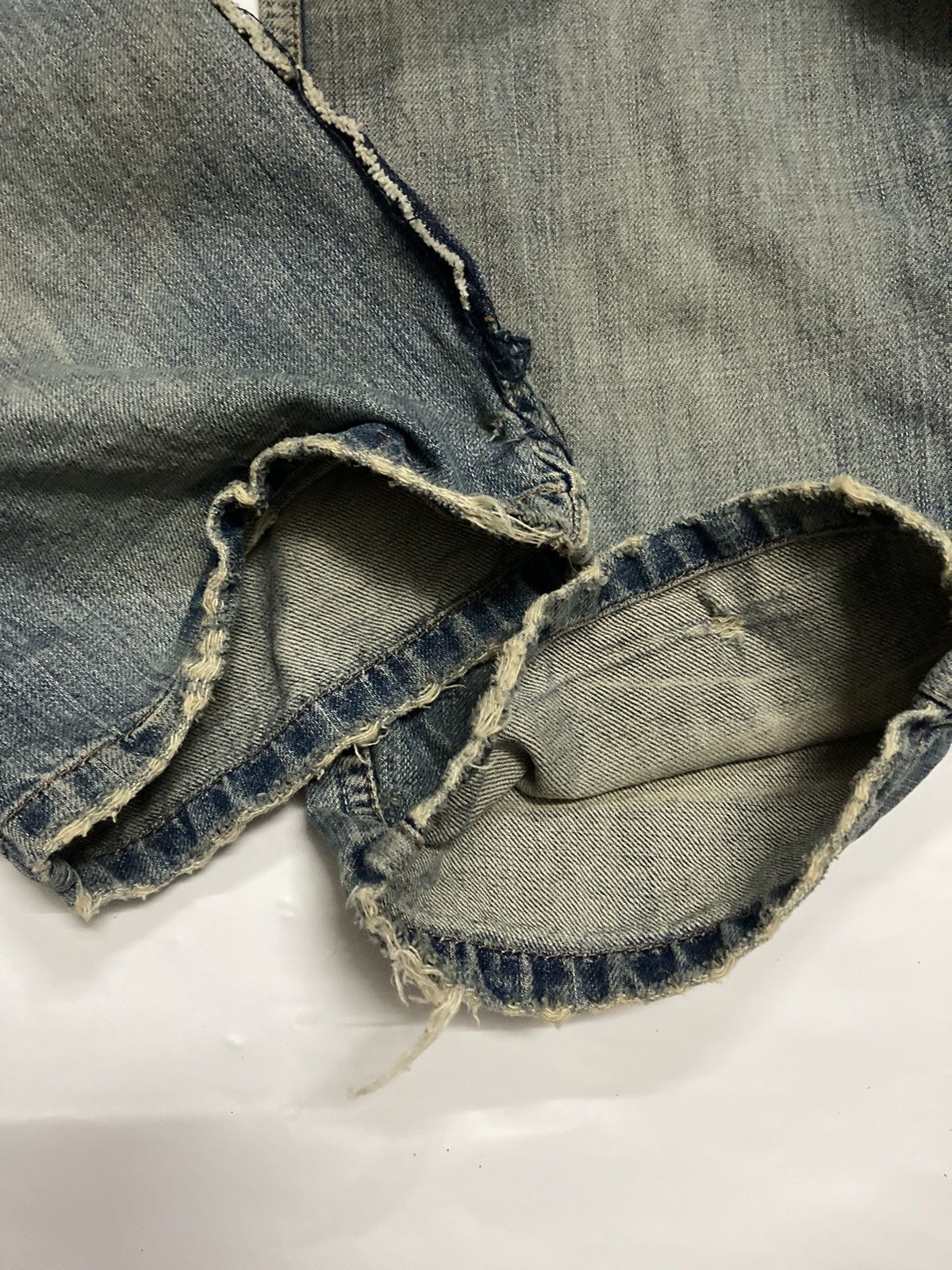 Tommy Hilfiger Denim Distressed Jeans - 15