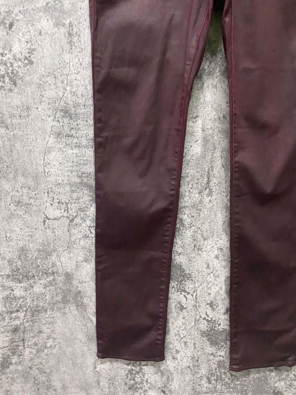 ROCK & REPUBLIC Maroon Waxed Pant - 7