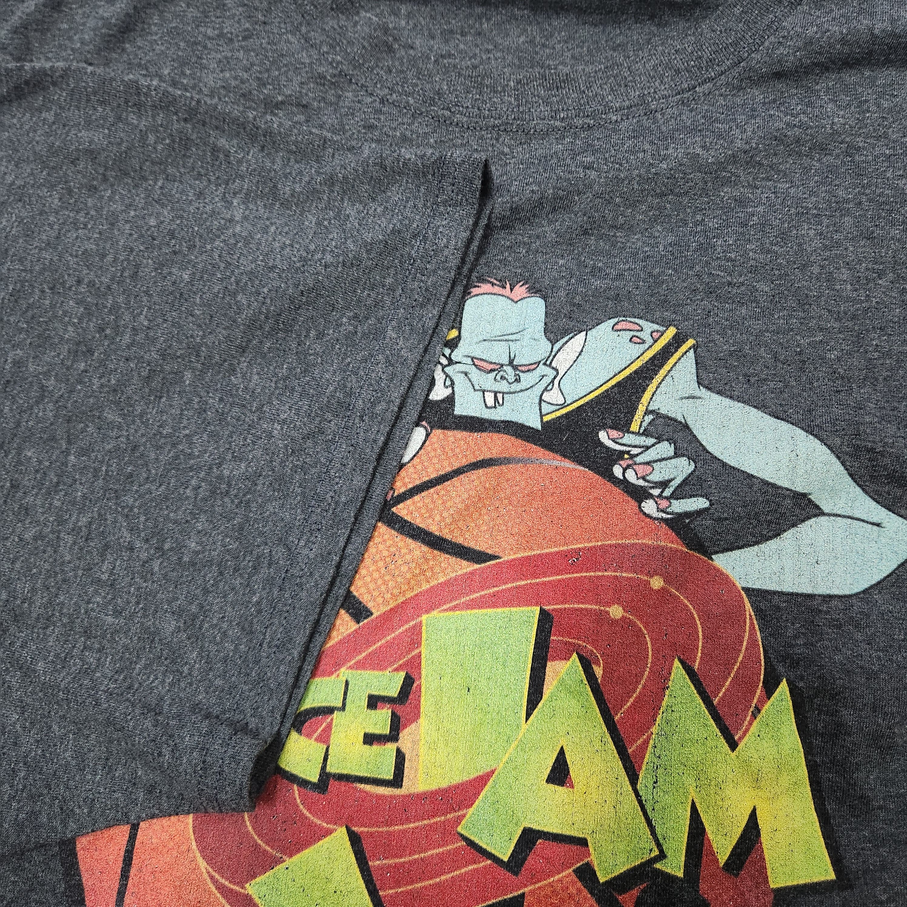 Steal 🌟 Y2K Oversized Space Jam Movie Blockbuster TShirt - 3