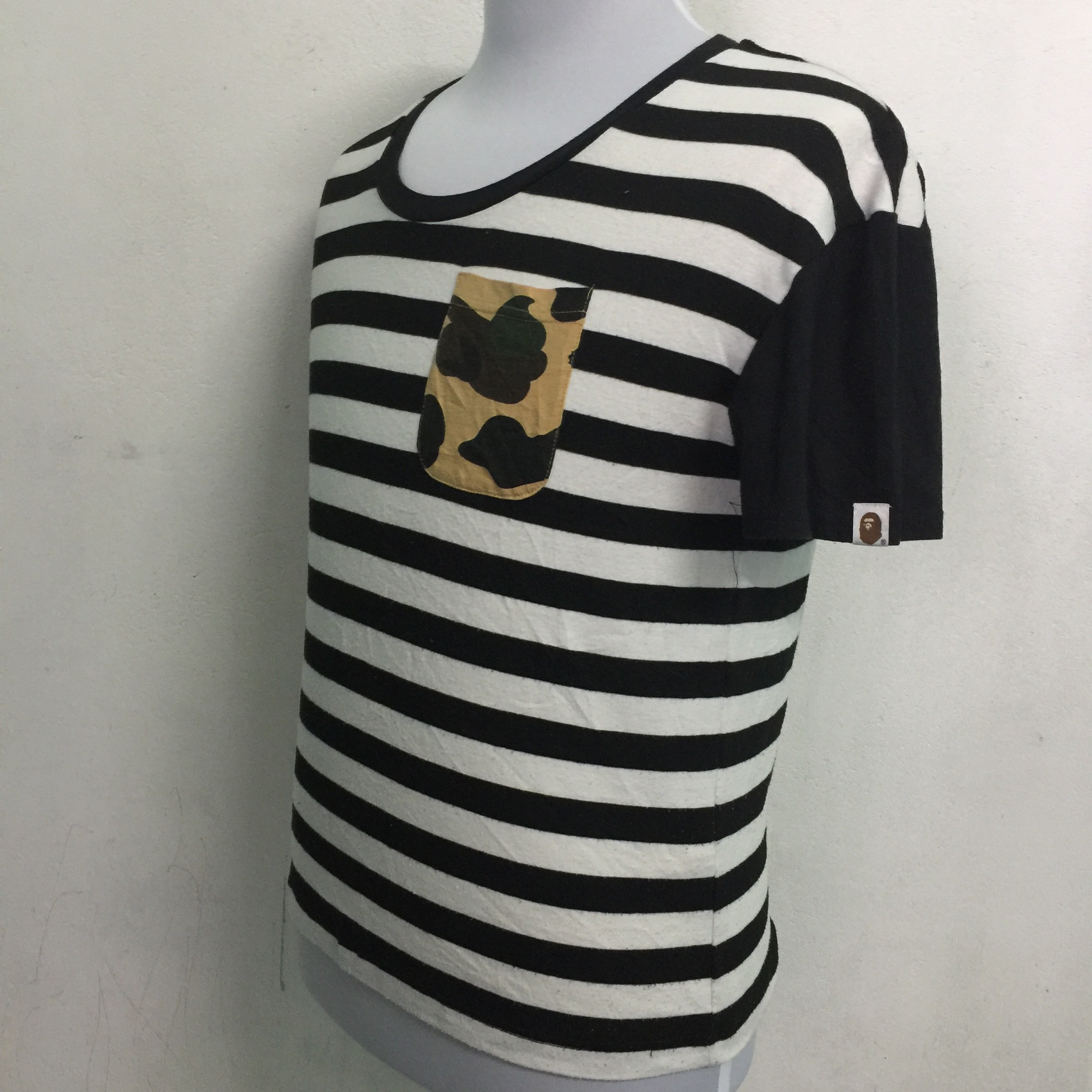 A bathing ape tshirt - 2