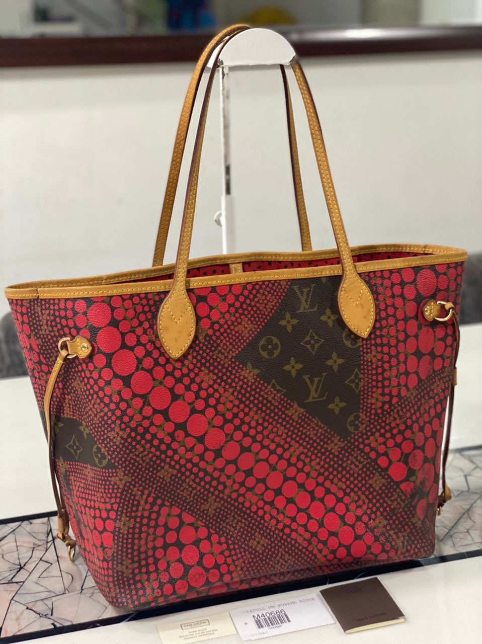 Authentic LOUIS VUITTON X YAYOI KASUMA Neverfull - 1