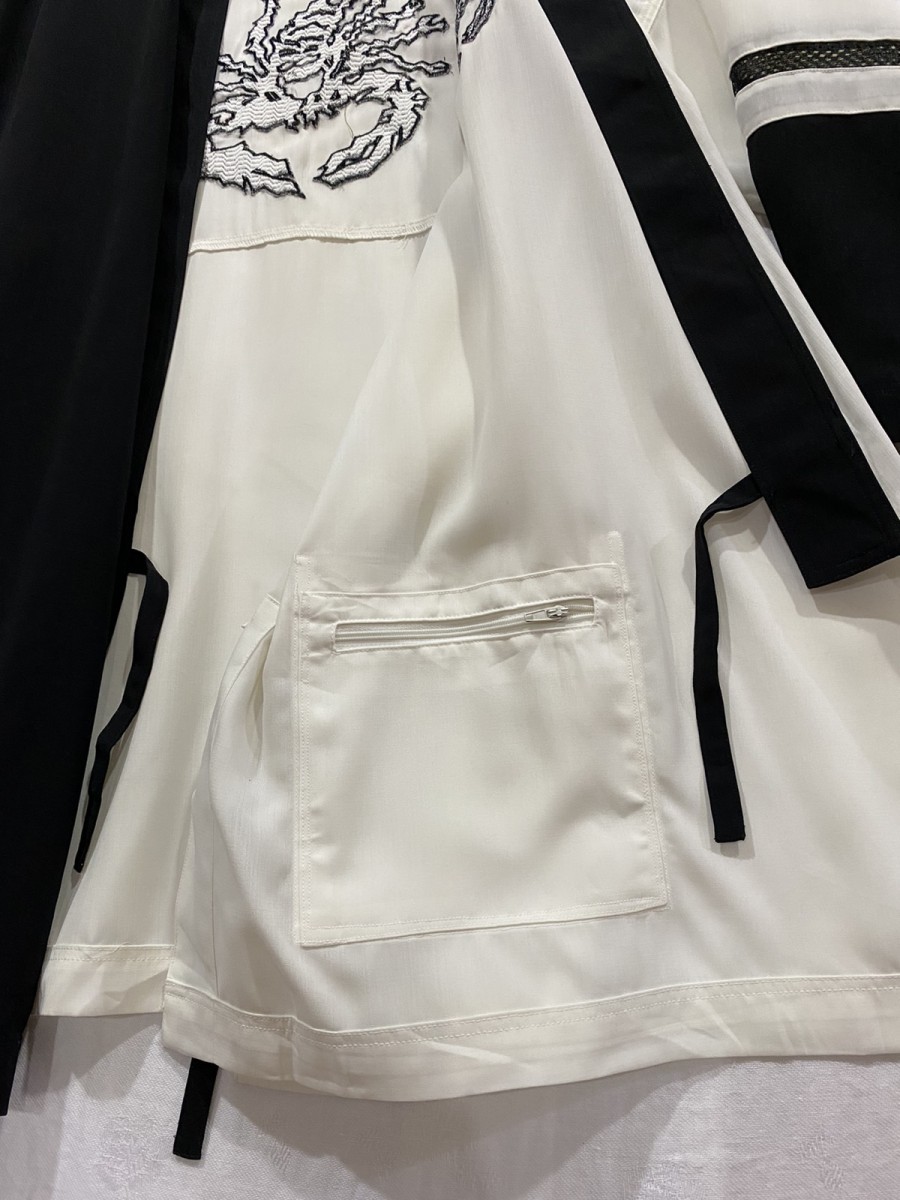 Japanese Brand - Modern Kimono Cardigan Embroidery Scorpion Logo - 18
