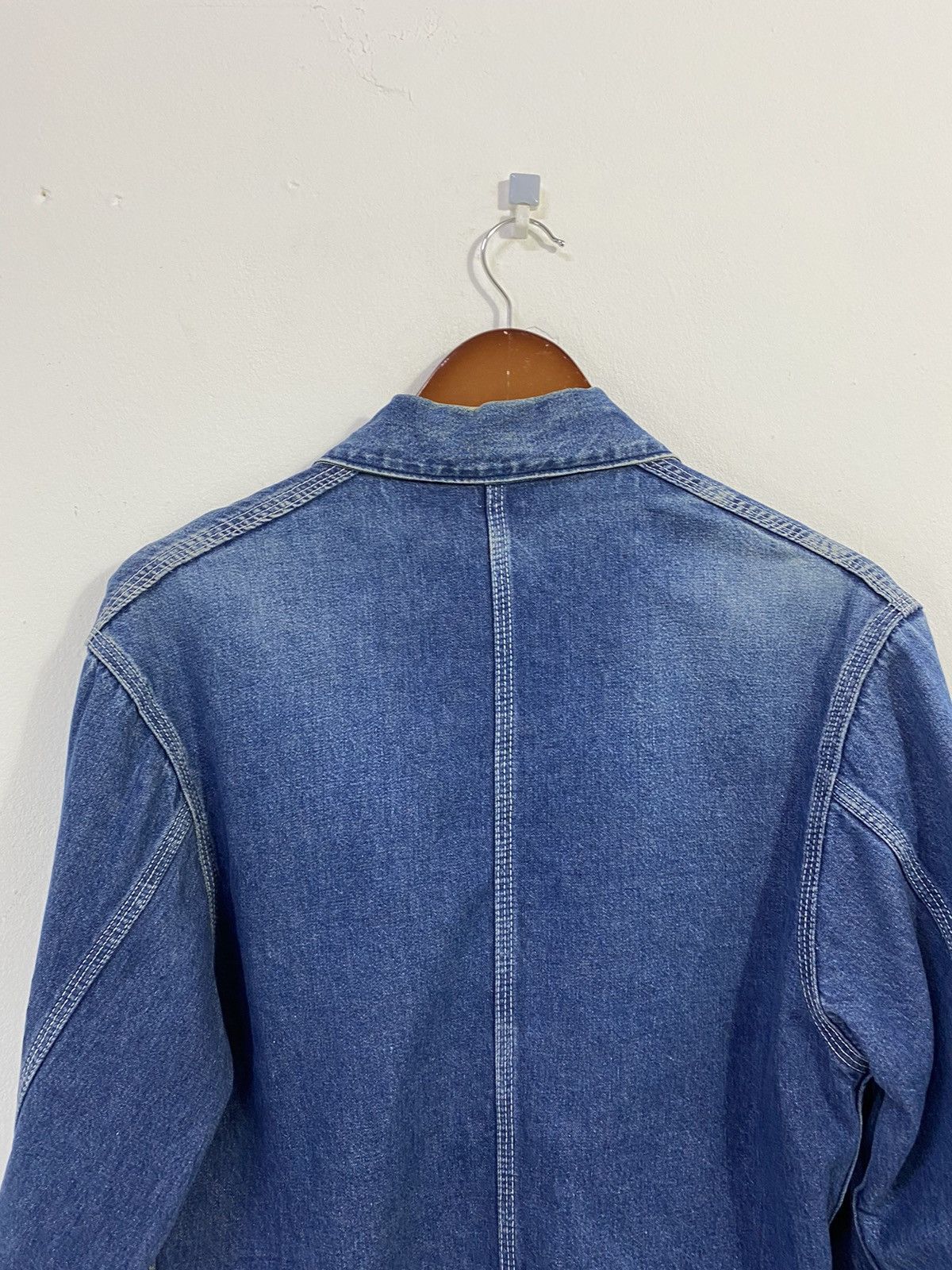 Carhartt Denim Chore Jacket Workwear Destressed Design - 9