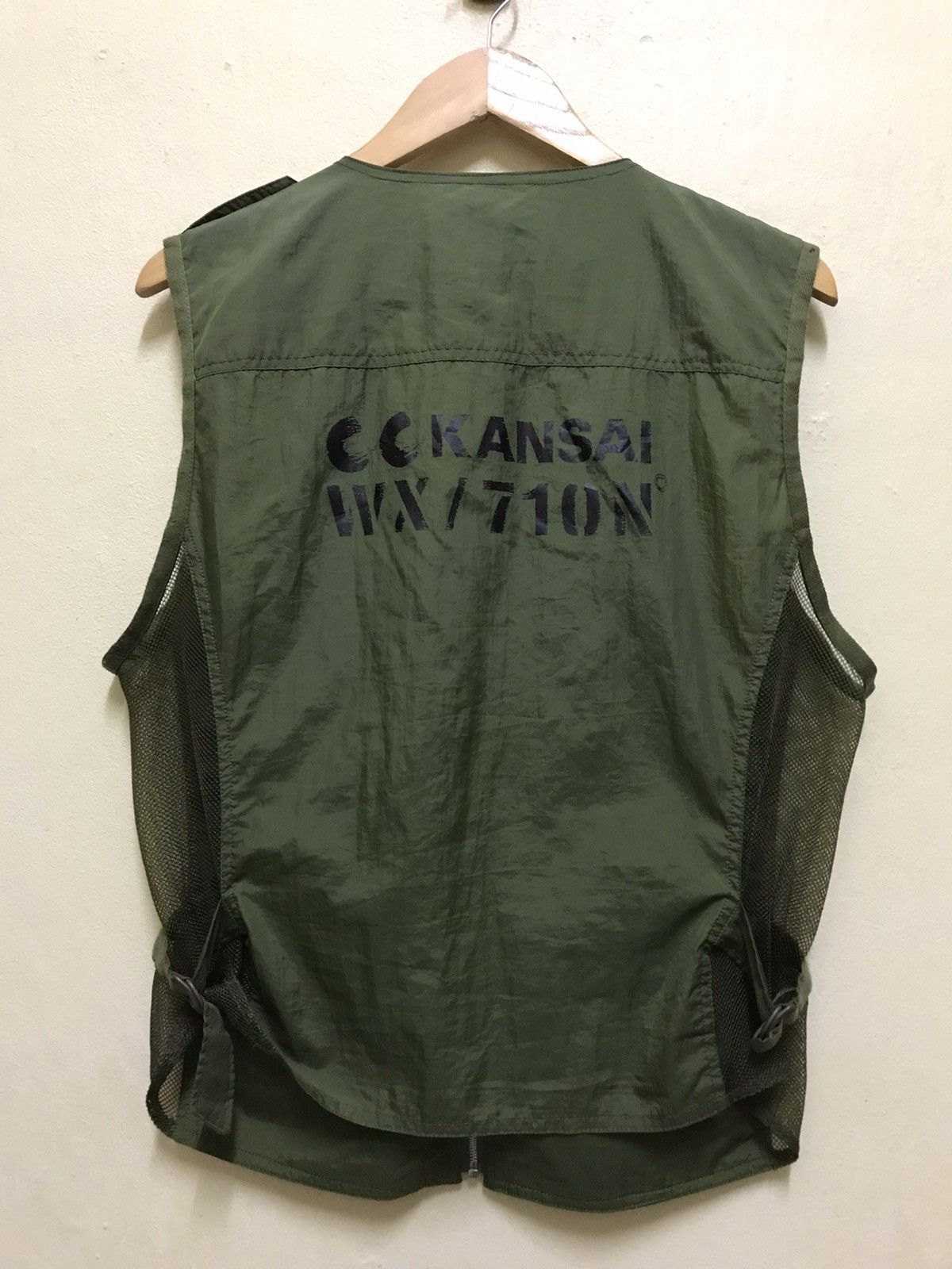 Outdoor Style Go Out! - CC Kansai Yamamoto WX710N Poly Mesh Vest - 2