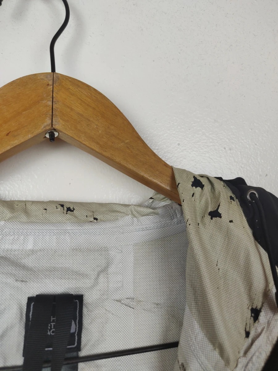 Hyvent 2.5L Jacket Outerwear - 7