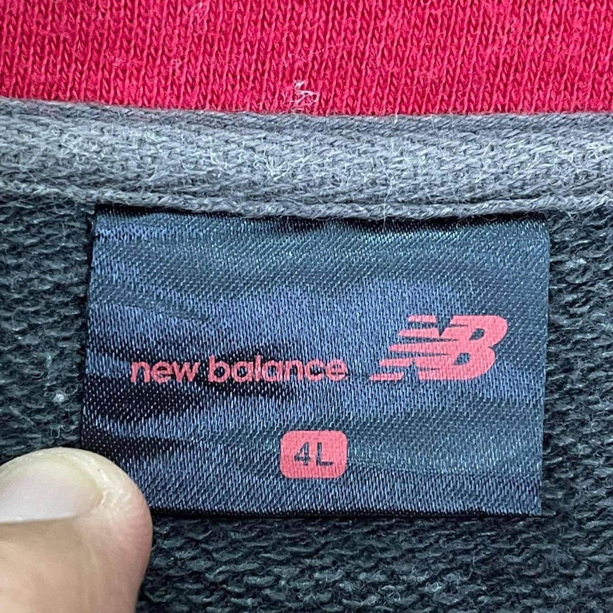 Vintage New Balance Big Logo Pullover Halfzip Sweatshirt - 6