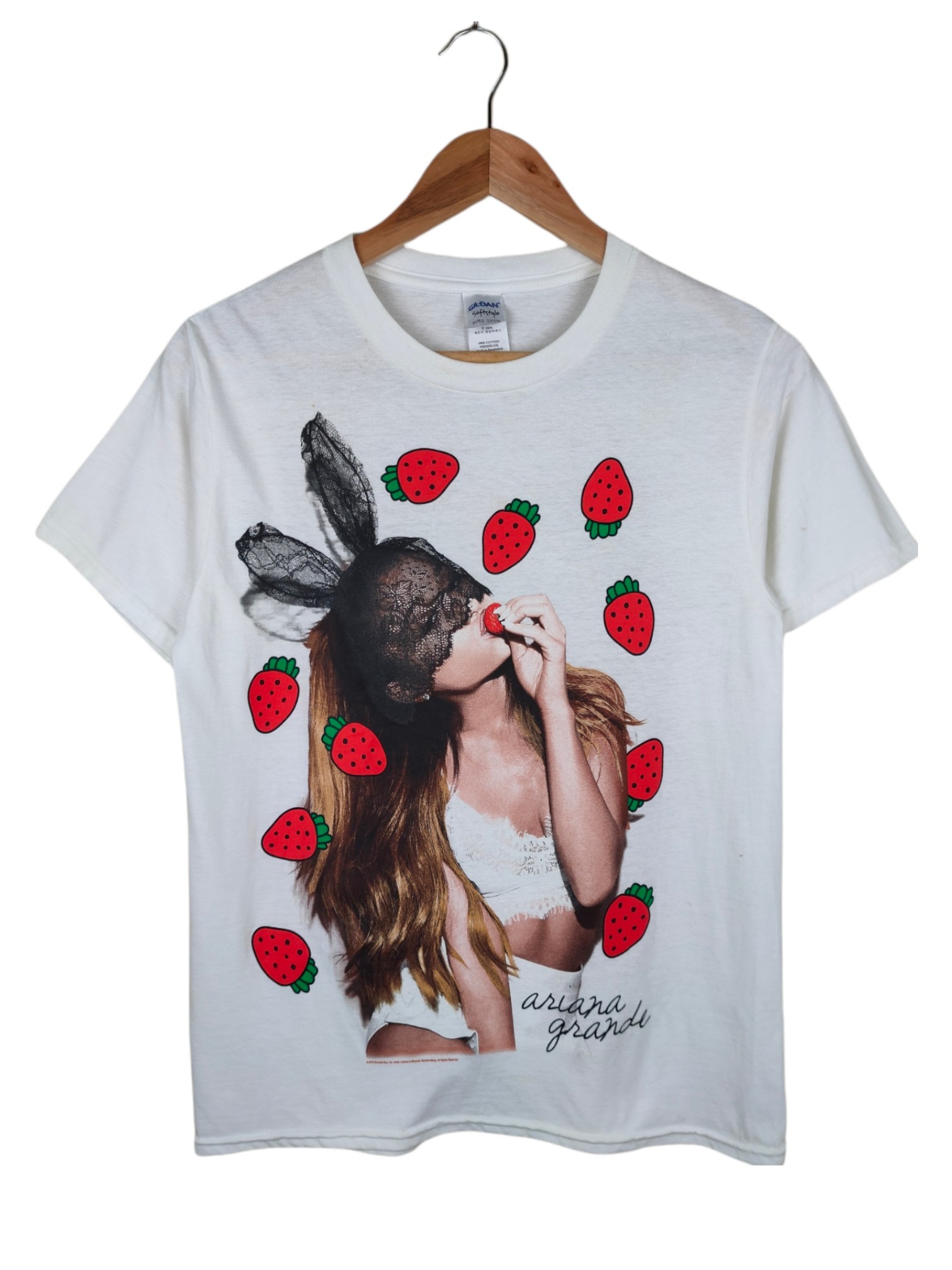 Tour Tee - Ariana Grande Honeymoon Tour 2015 Shirt - 1