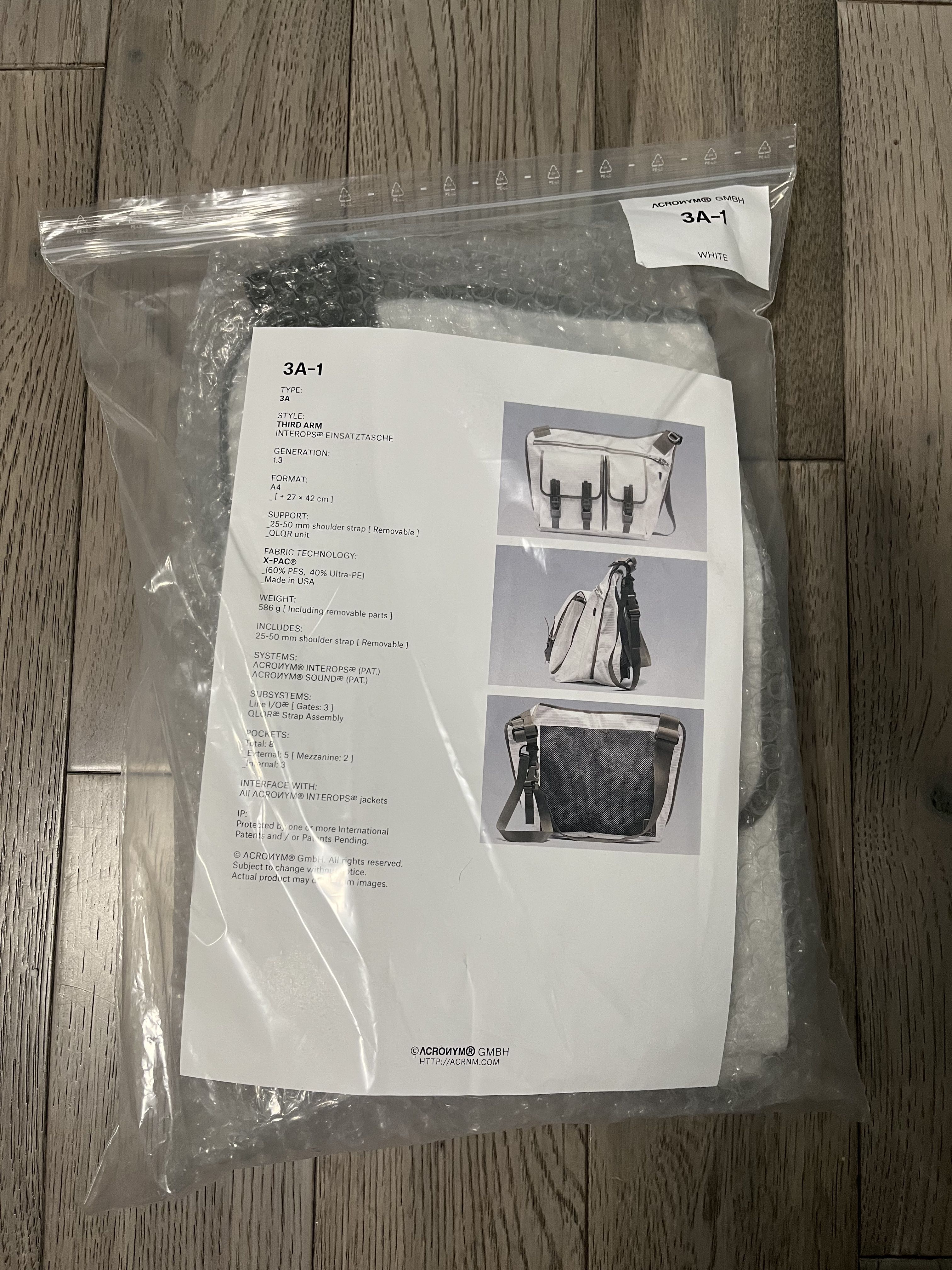 ACRONYM 3A-1-WHT | thatslapz | REVERSIBLE