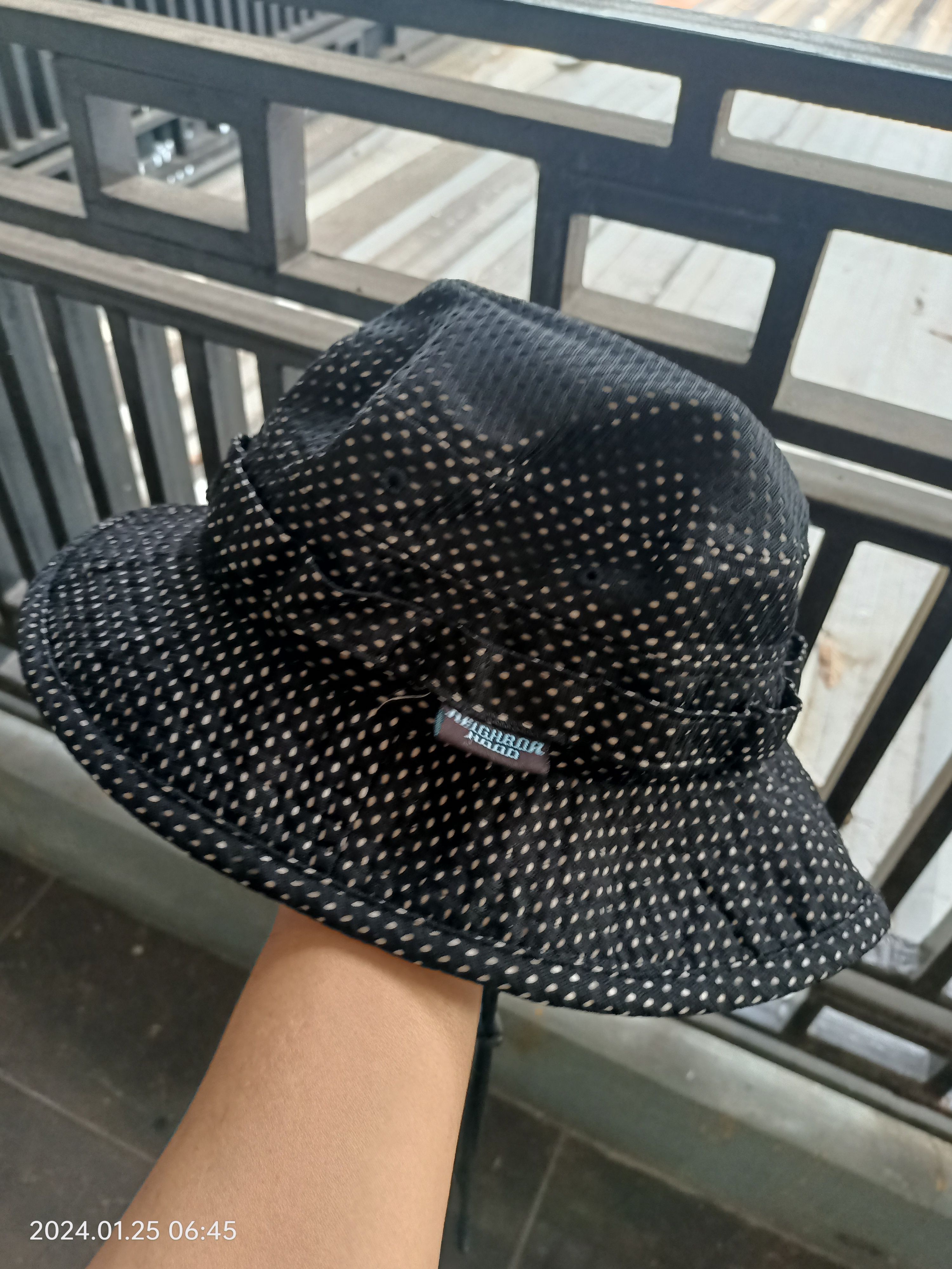Neighbourhood skateboard black bucket hat - 1
