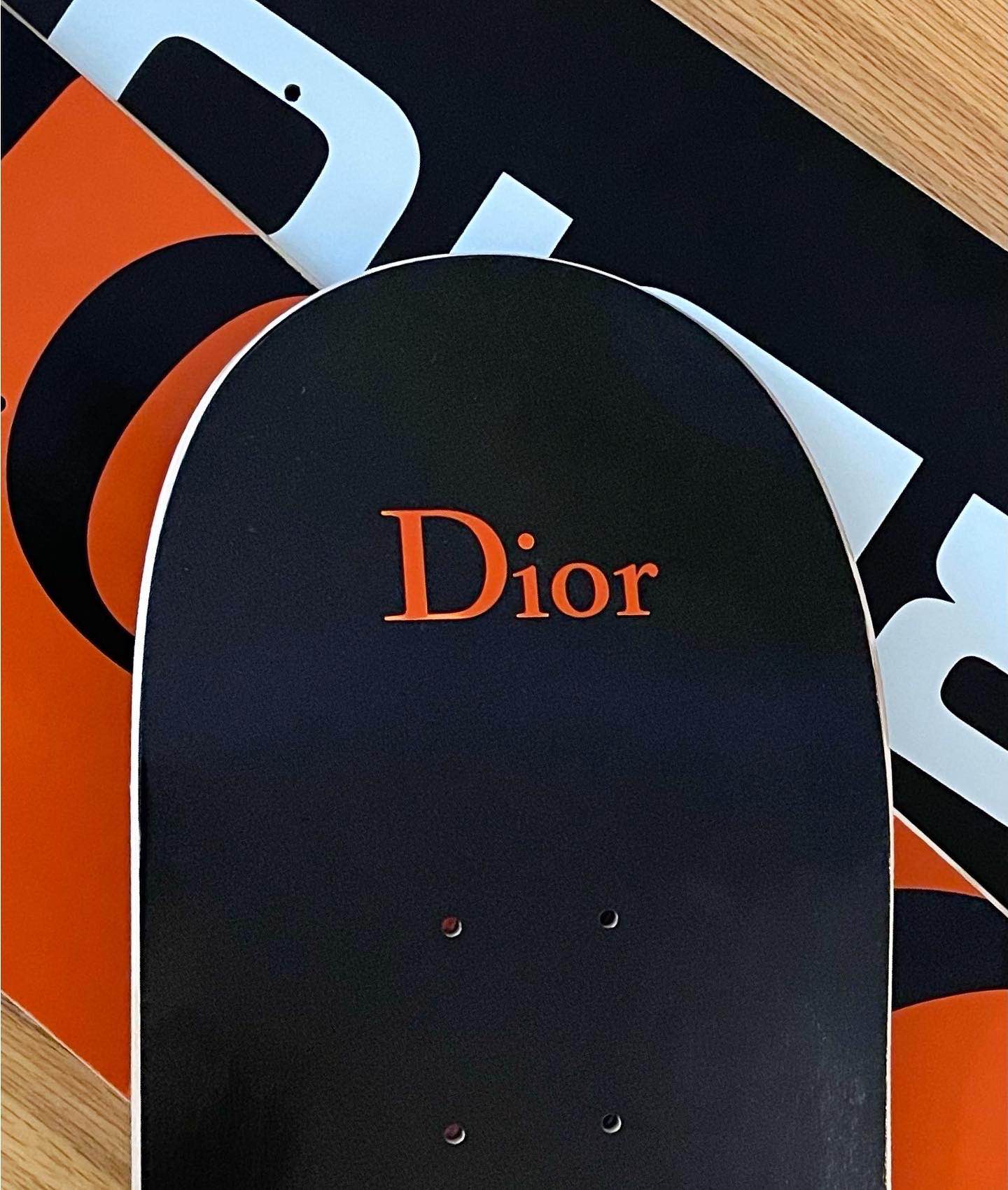 AW2017 Dior x Dan Witz Set of 3 Skate Decks - 3