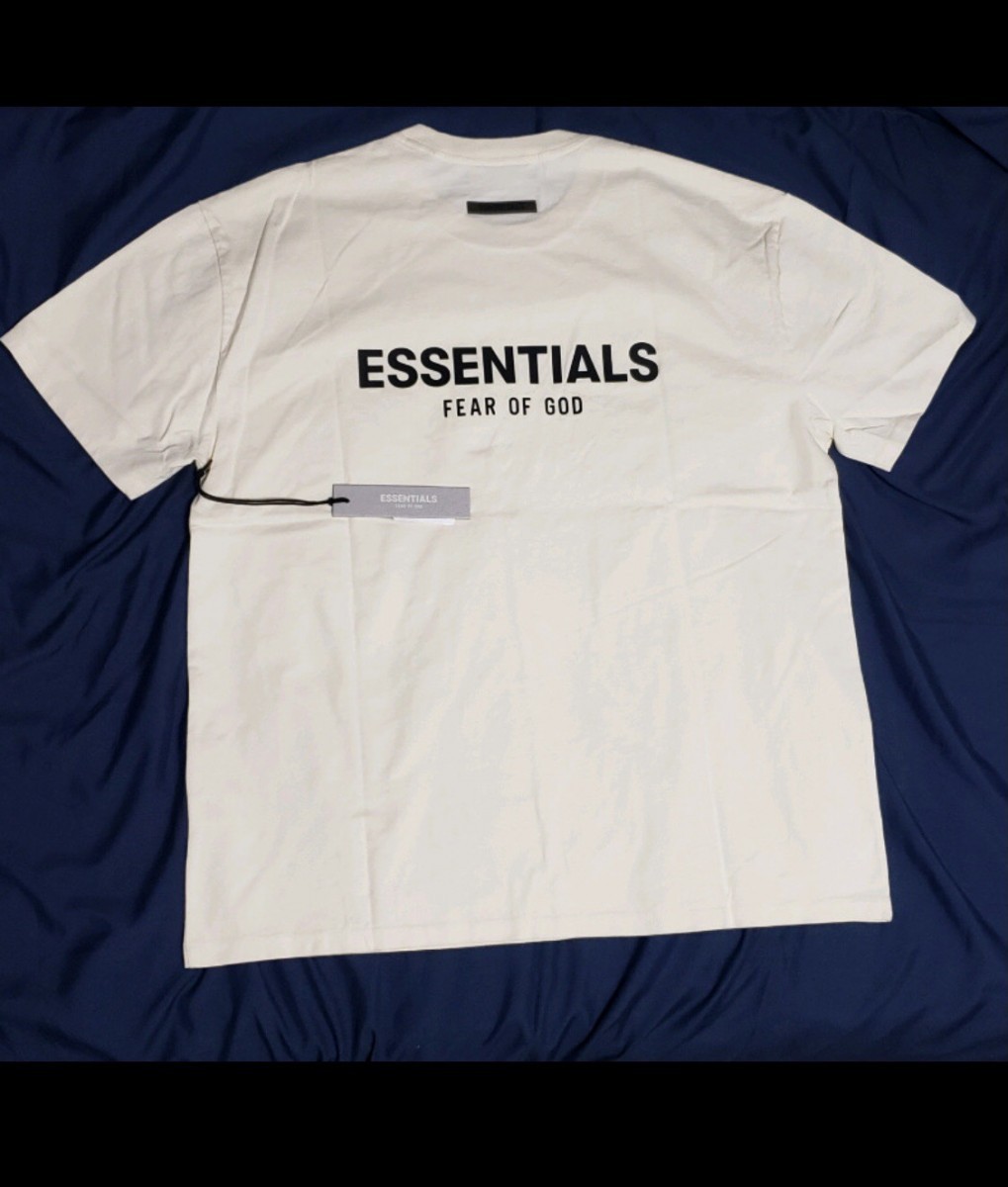 Essentials Logo S/S T-Shirt in Cream - 4