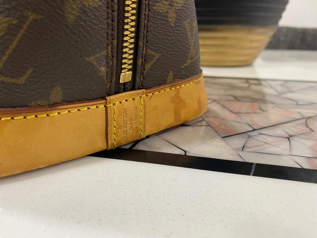 Authentic LOUIS VUITTON Alma - 10