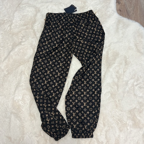 Louis Vuitton RARE LV Monogram Nylon Joggers - 11