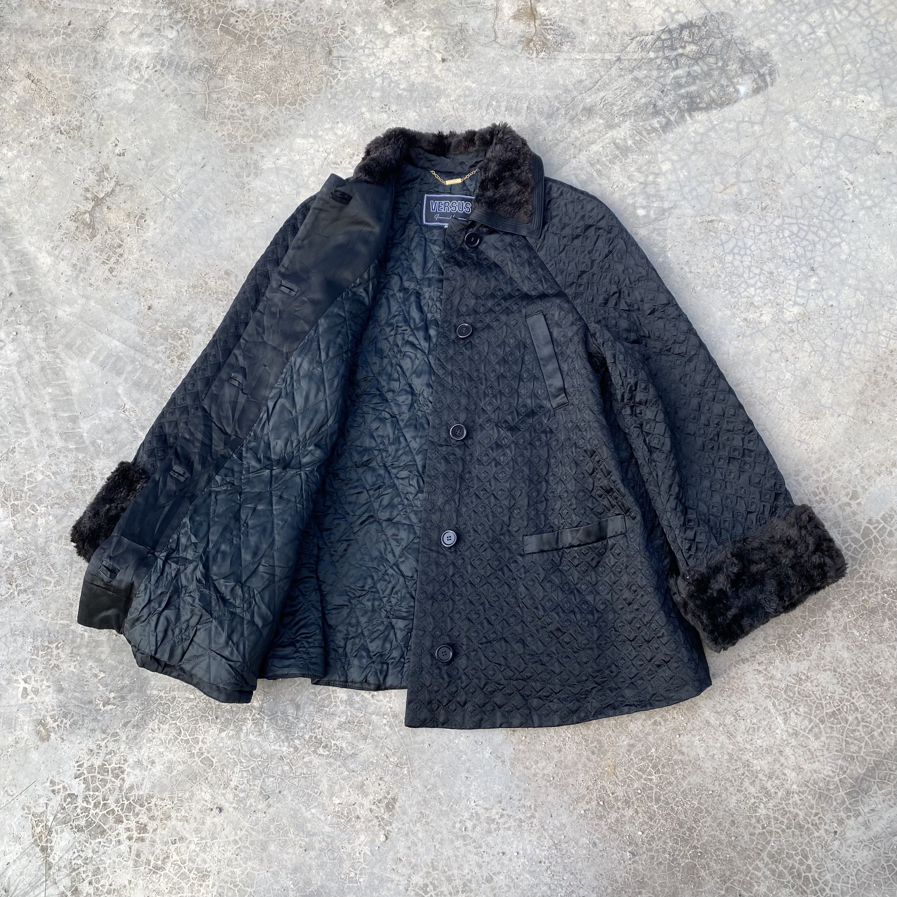 Versus GIANNI VERSACE Quilted Faux Fur Collar Coat Jacket - 2