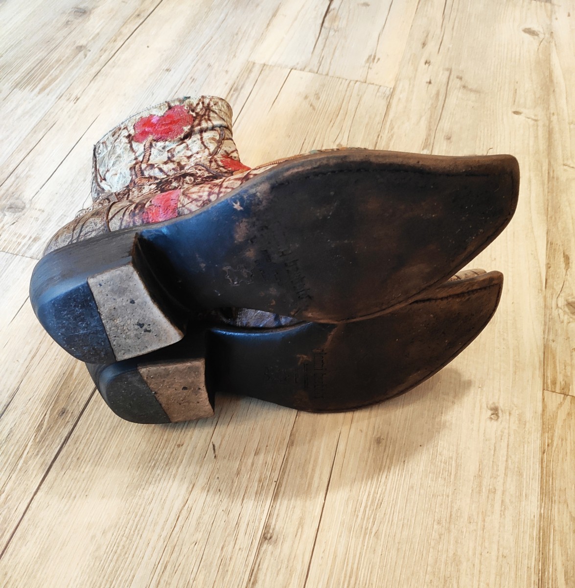 Gianni Barbato - Embroidered cowboy boots.Like Gucci or Saint Laurent boots - 6