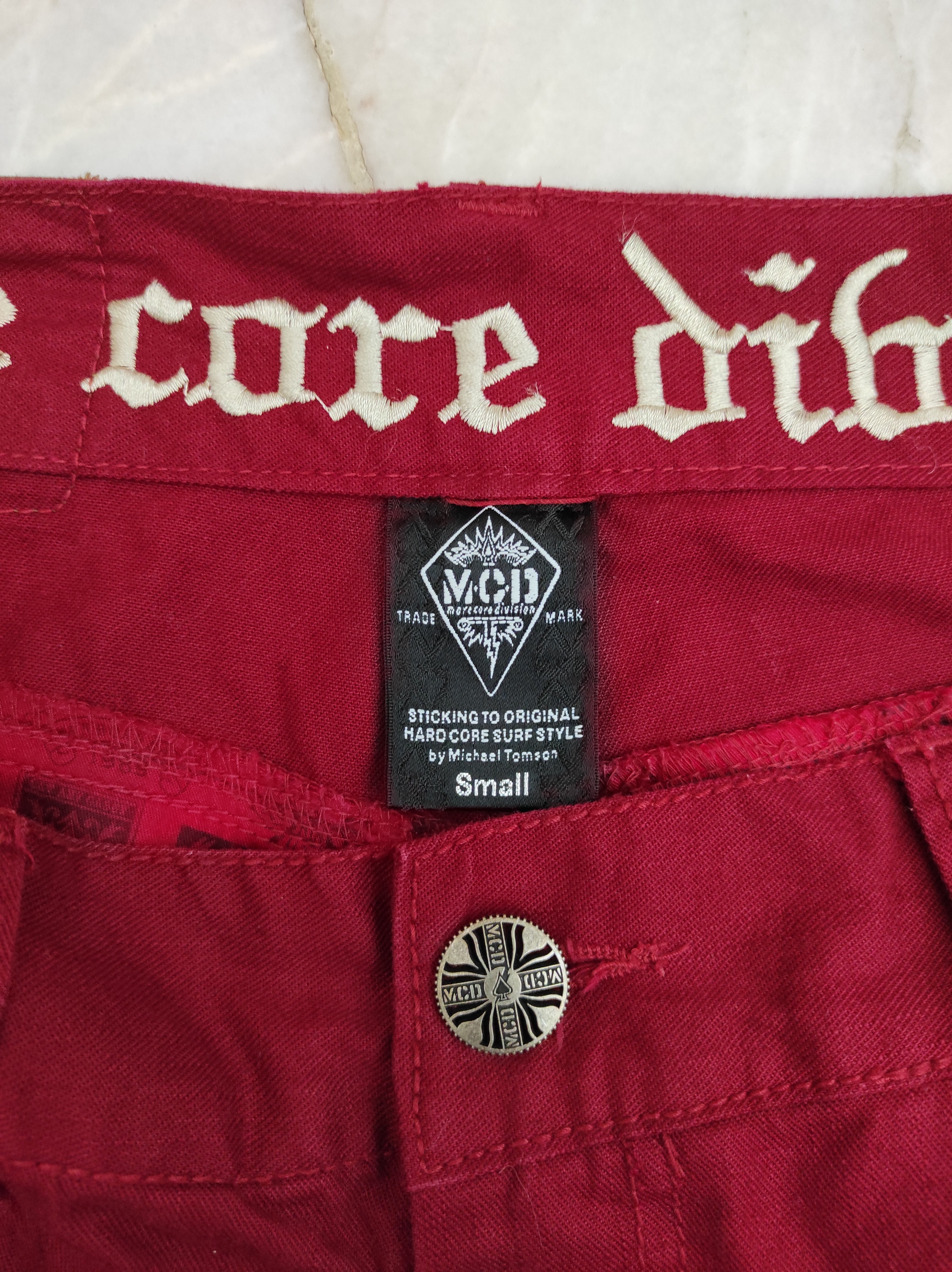Gotcha - MORE CORE DIVISION M.C.D Punk Rock Surf by Michael Tomson - 3