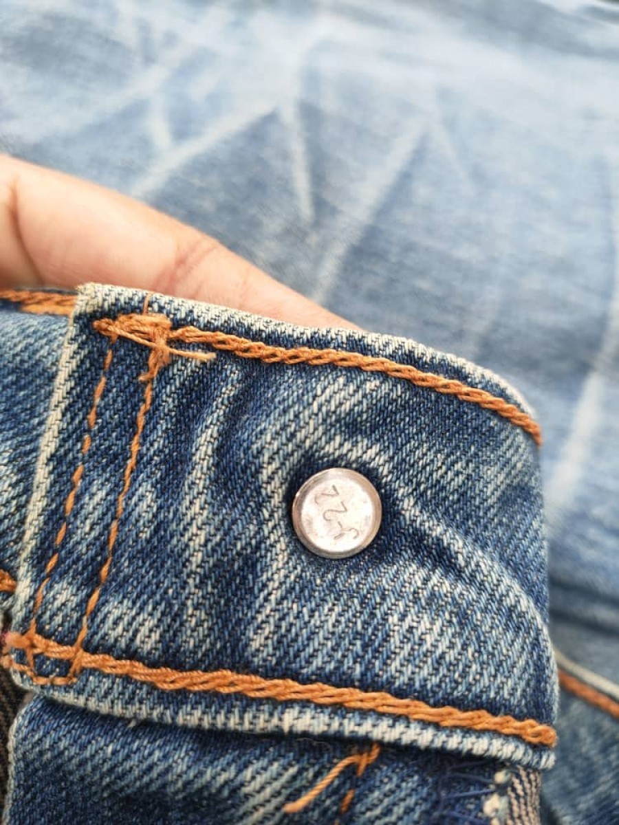 DELETE TODAY Levis Denim Pant - 6