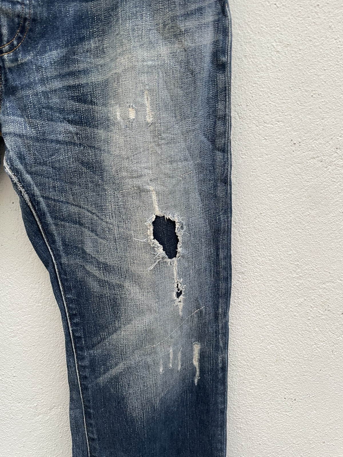 Vintage - Levi’s 201 Rips Repair Jeans - 4