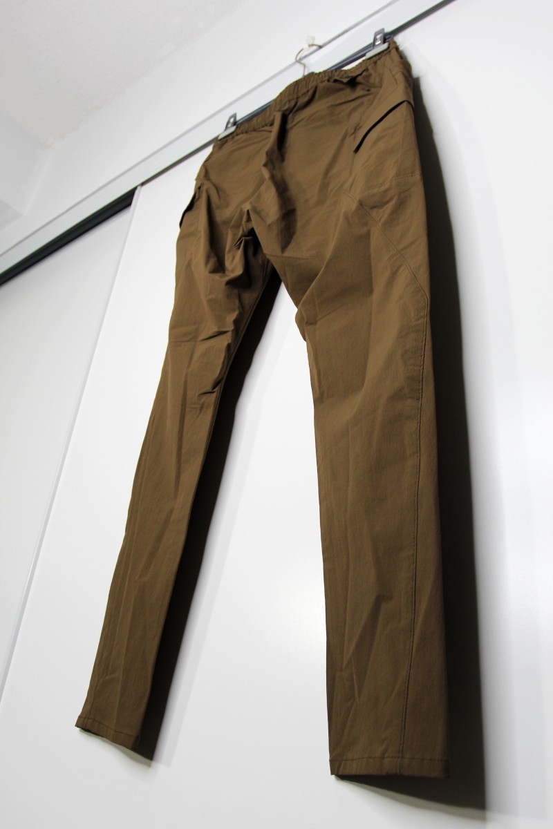 BNWT AW20 WHITE MOUNTAINEERING SIDE BIG POCKET PANTS 2 - 8