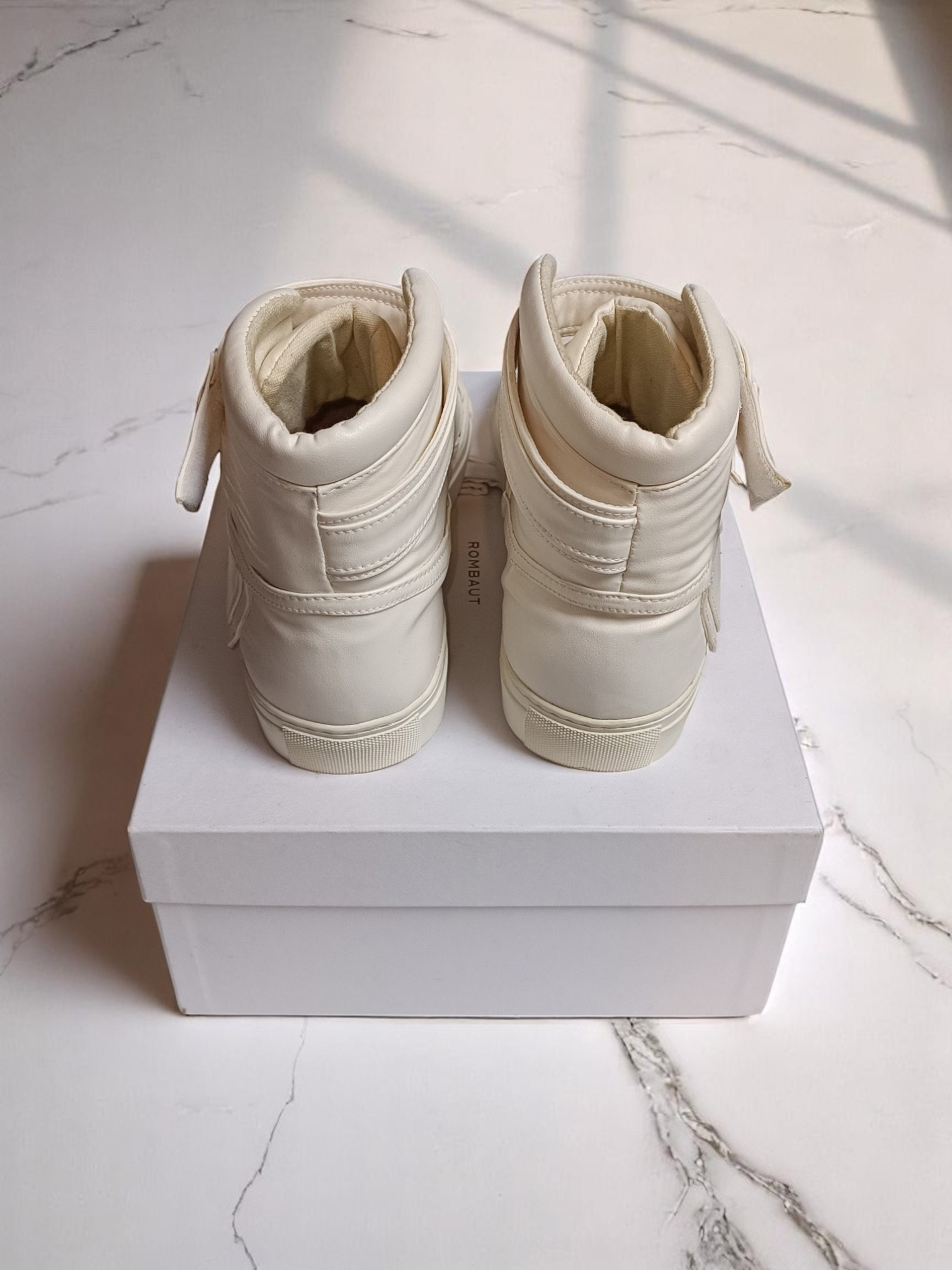 AW15 MISSION — Men's High Top Sneaker Future Leather White (EU Size 44) - 12