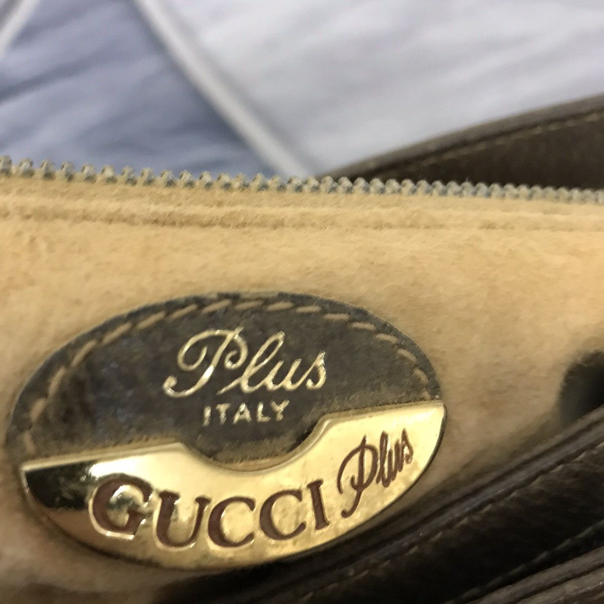 Vintage gucci plus GG monogram leather sling bag - 10