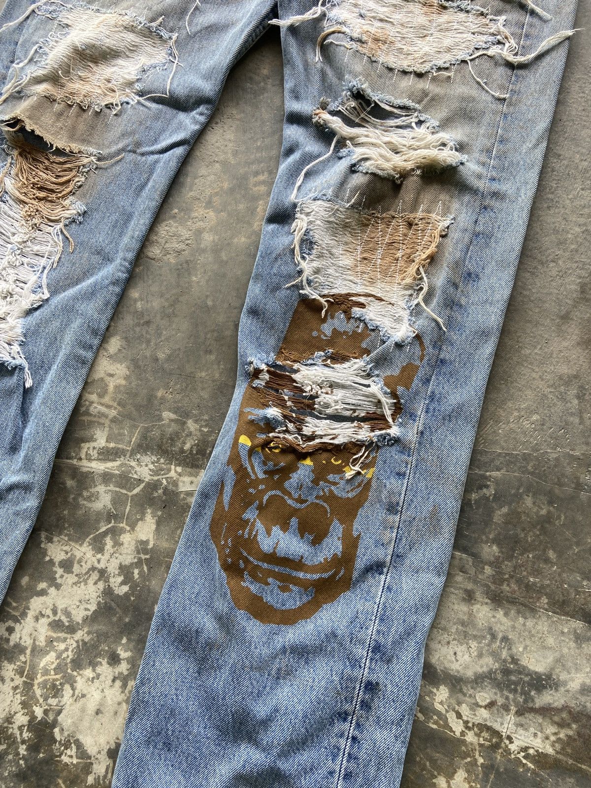 💥Vintage Distressed Levis Sample - 3