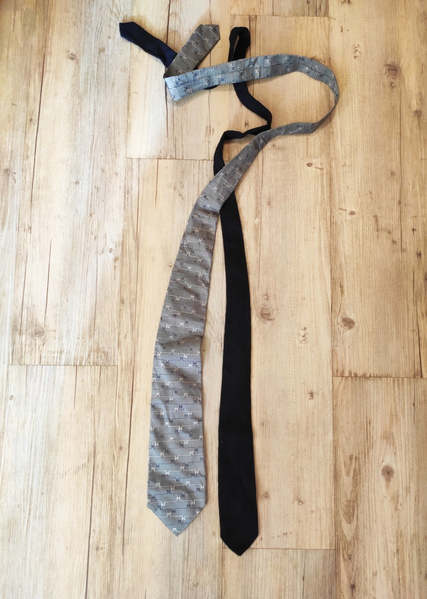 VINTAGE! 2 ties.Like Saint Laurent or Gucci - 2