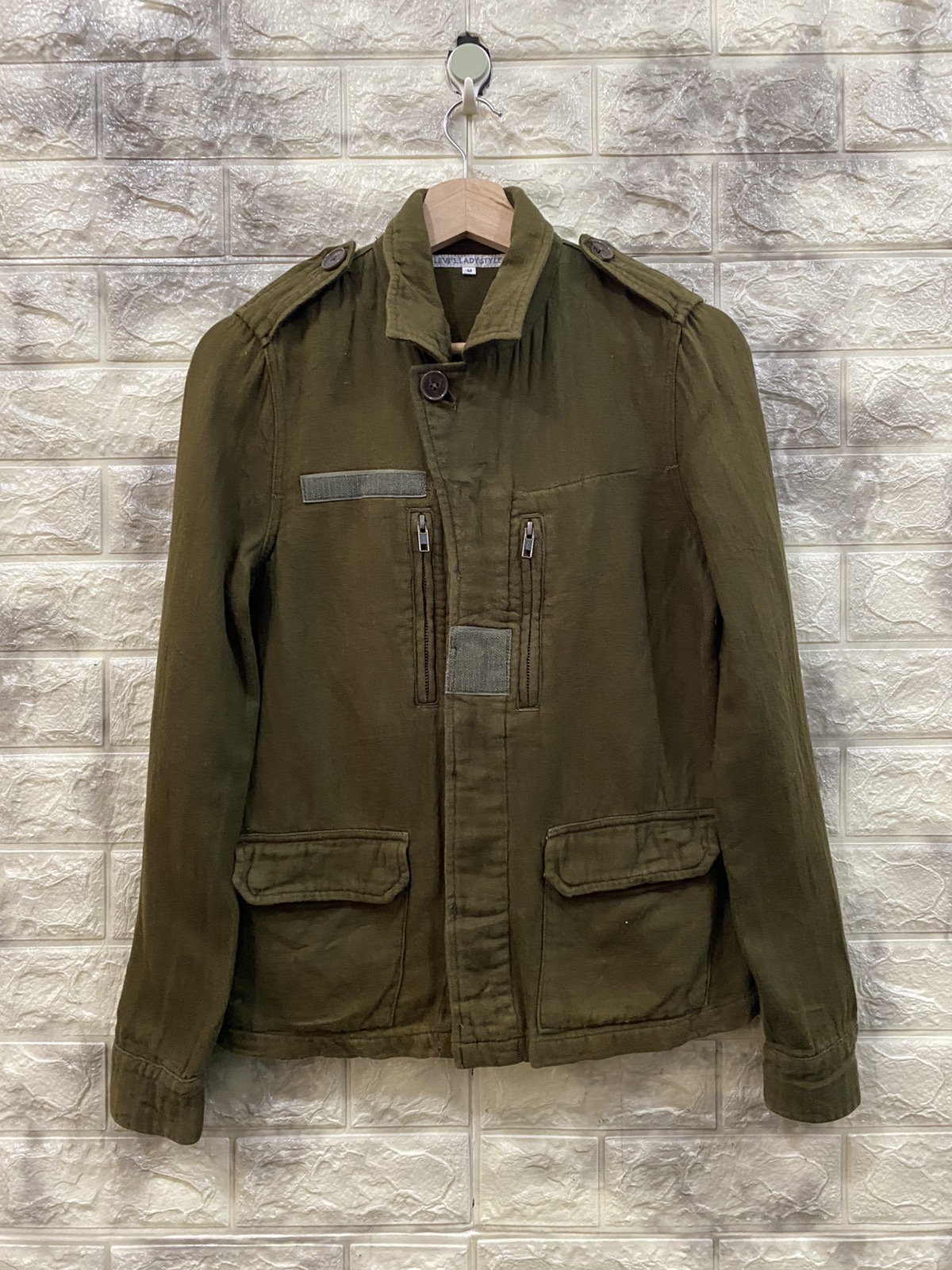 levi’s Military Jacket Lady Style - 1