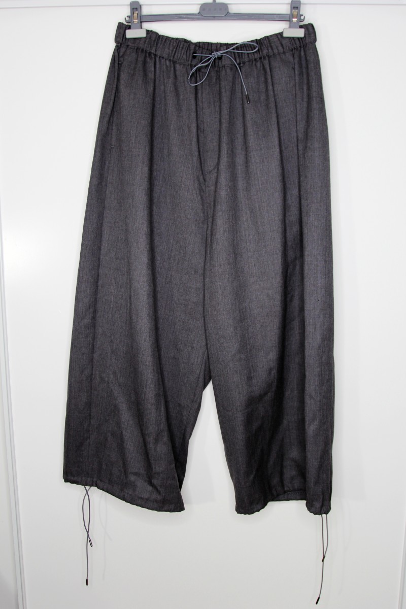 BNWT AW20 FUMITO GANRYU BAGGY FIT PANTS 3 - 2