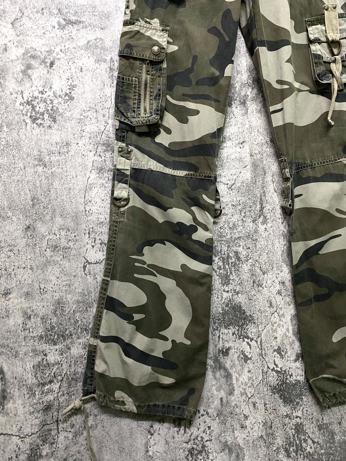 Military - Japan Camo Tactical Multipocket Low Rise FLARE Pants - 6