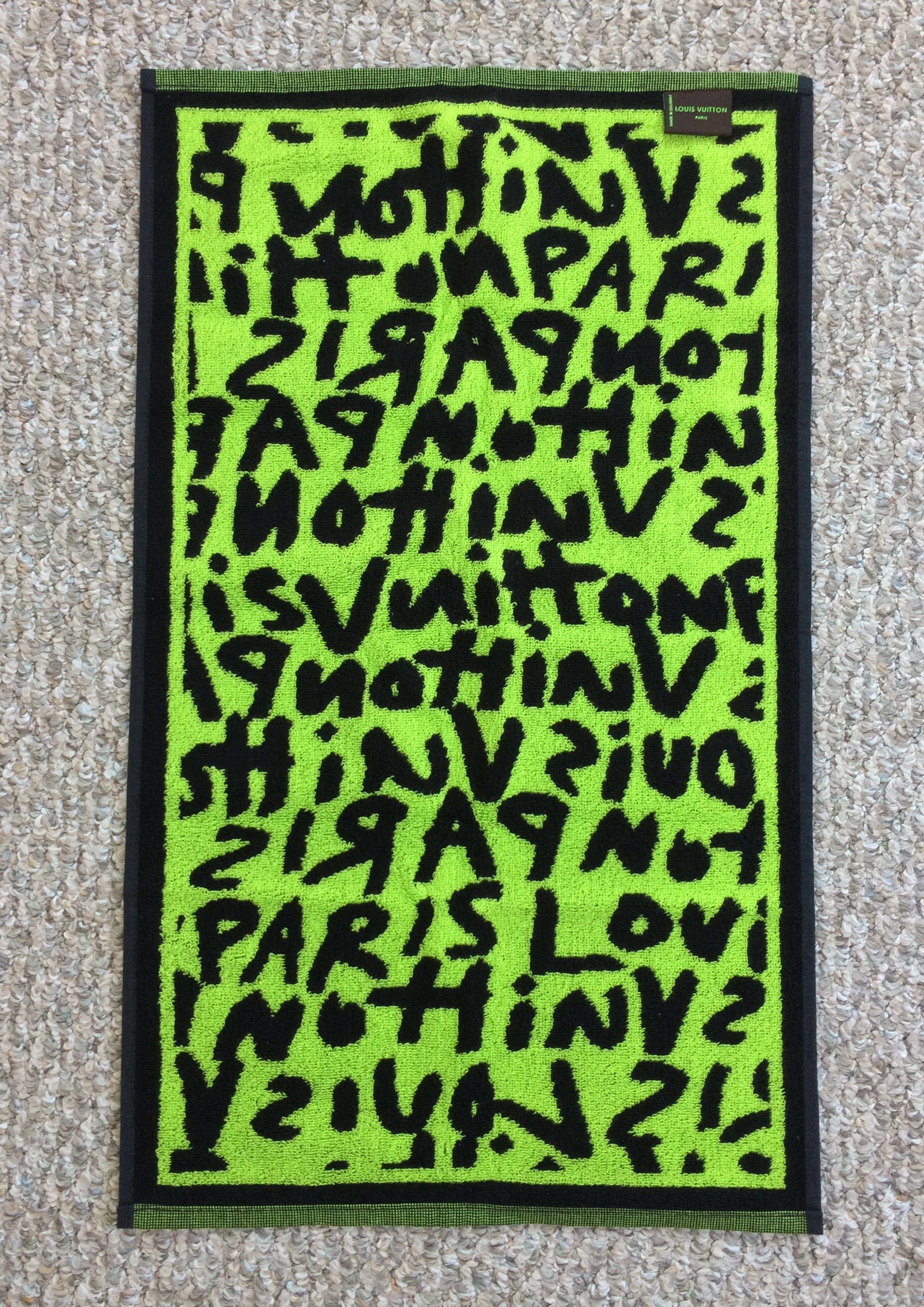 NEW F/W 2008 Louis Vuitton x Sprouse Graffiti Towel - 3