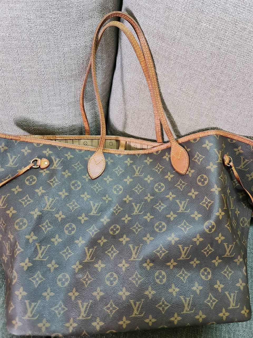 Authentic LOUIS VUITTON GM Neverfull - 6