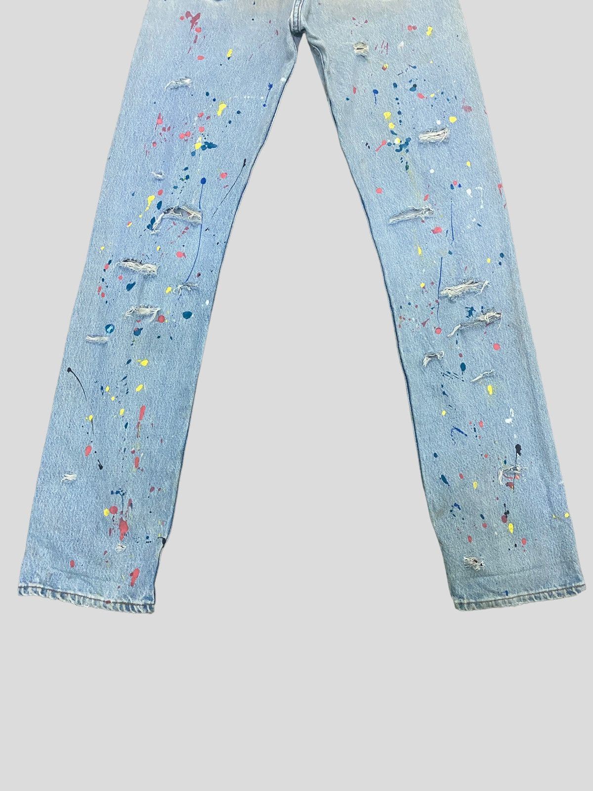 VINTAGE 90s Levi's 501 PAINT SPLASHED VERY DISTRESSED DENIM - 11