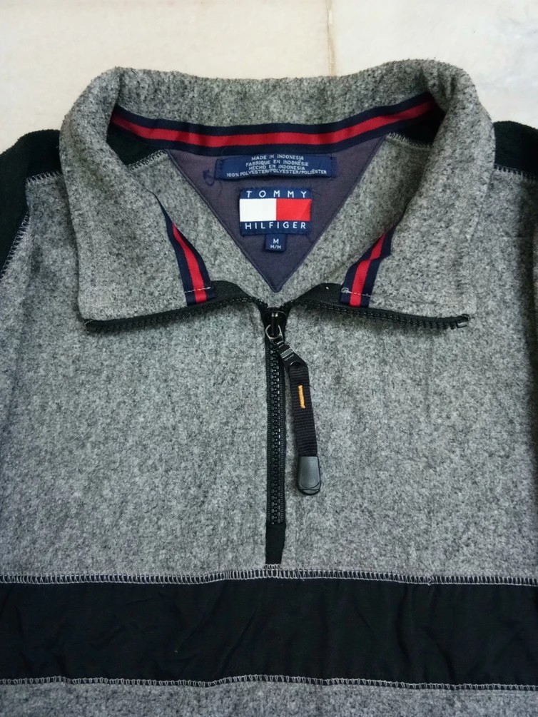 Tommy Hilfiger - Vintage Tommy Hilfiger Fleece Pull Over 1/4 Zipper sweat - 6