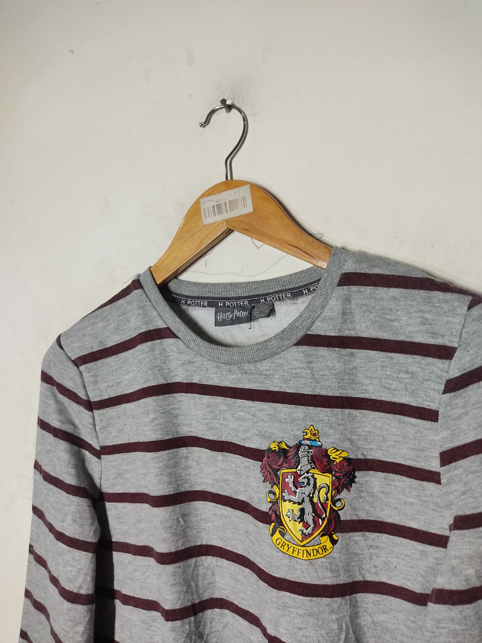 Movie - HARRY POTTER GRYFFIDOR STRIPE SWEATSHIRT - 2