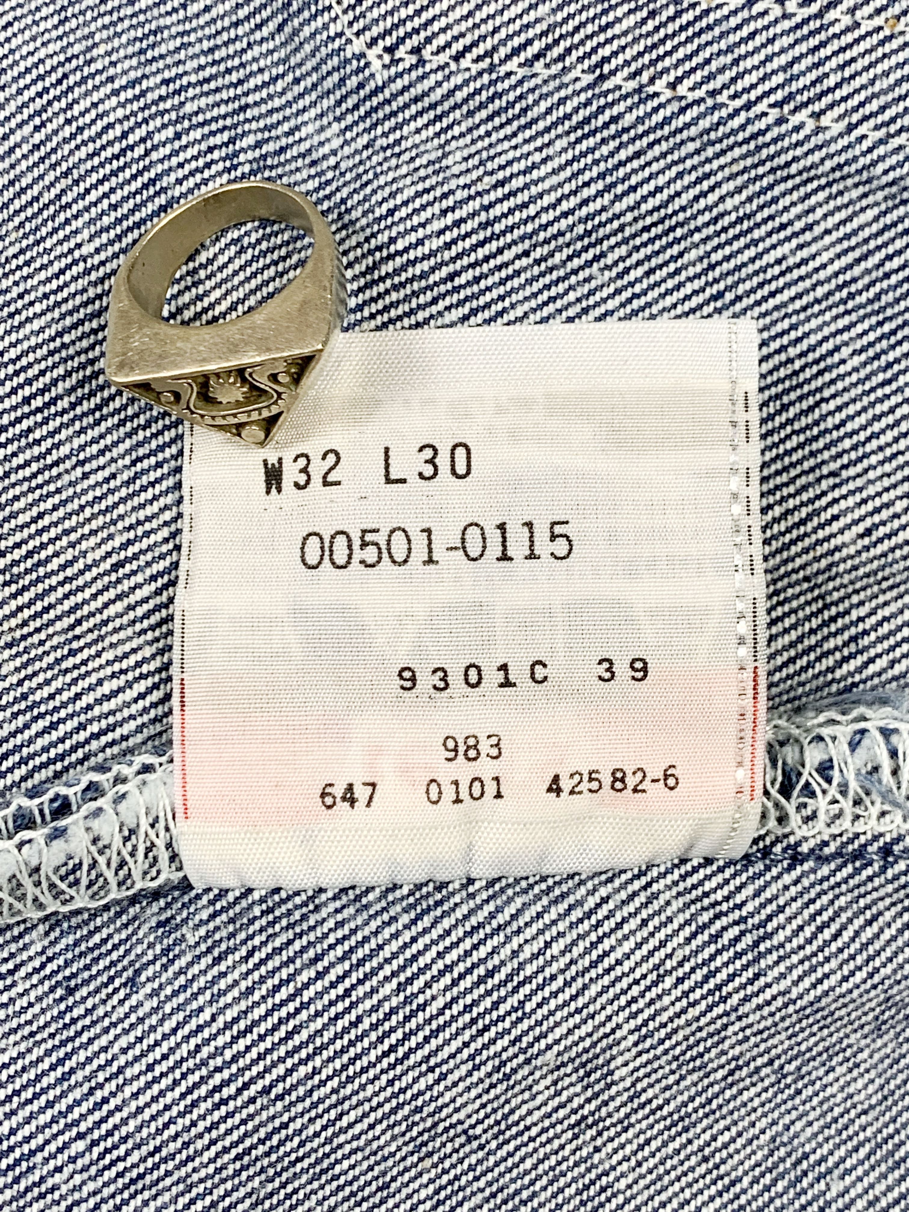 Deadstock Levi’s 501 Dark Blue Jeans - 6