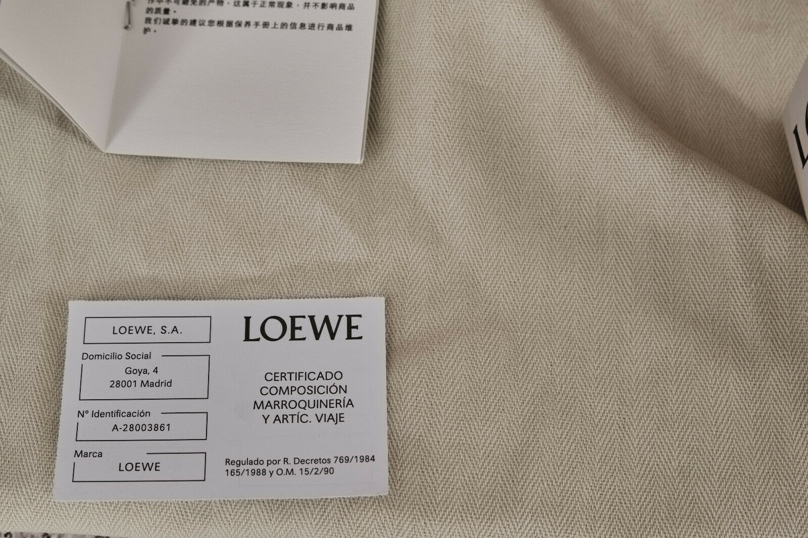Brand New Loewe Paula's Ibiza Balloon Medium Raffia and Calfskin Leather Bag 2800 - 11