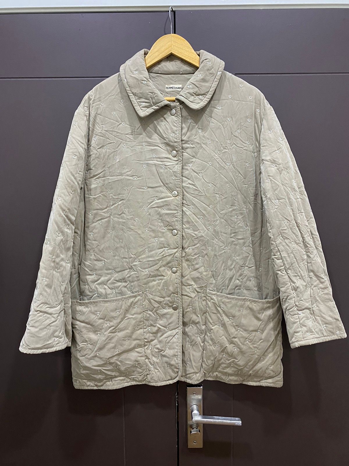 Authentic Hermès Jacket Beige Quilted France 42 Coat - 1