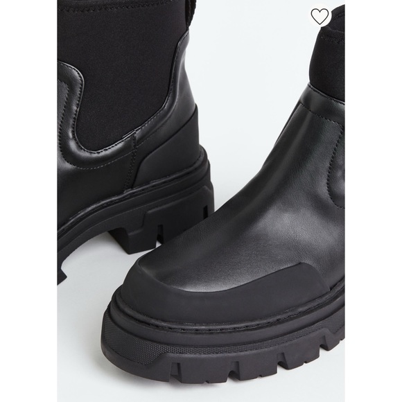 H&M Chunky Chelsea Boot - 4