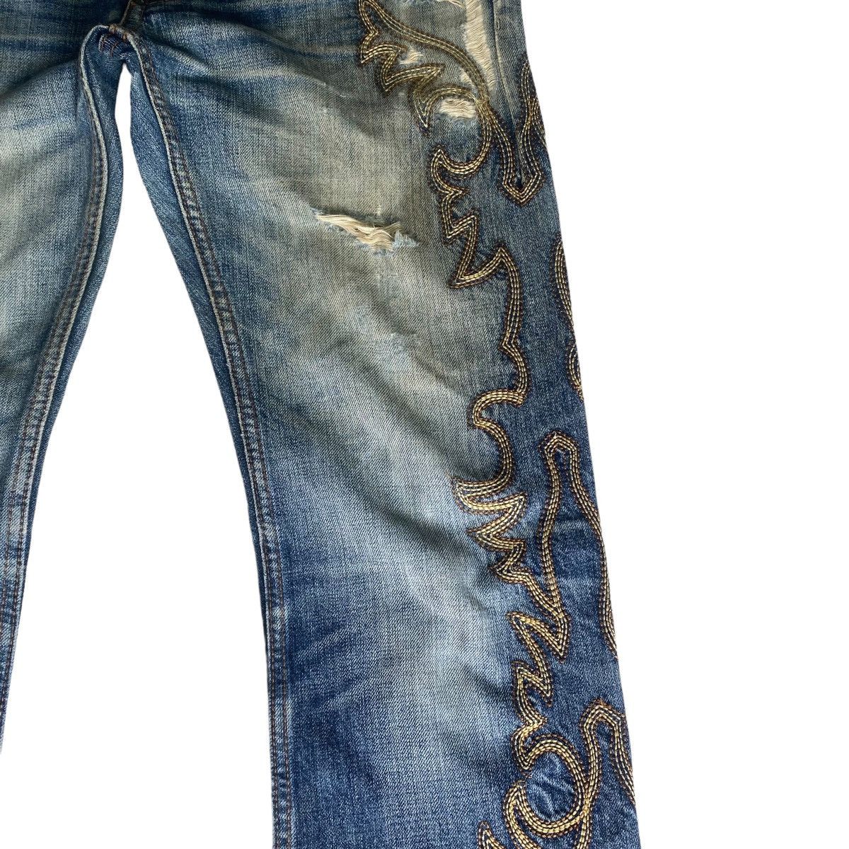 Japanese Brand - Vintage BUFFALO BOB Tribal Embroidery Flare Jeans Distressed - 7