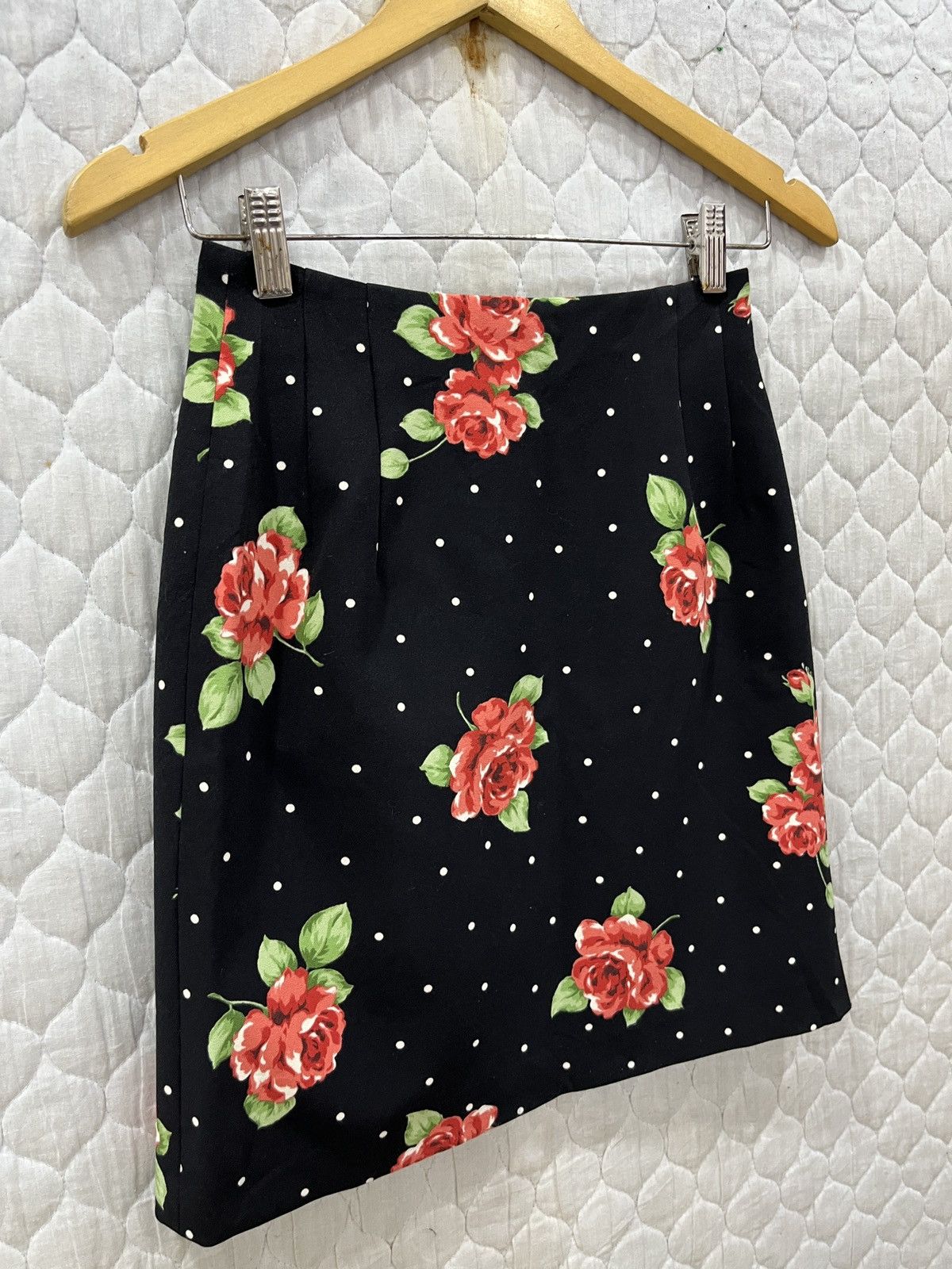 Designer - (Ooo). CECIL MCBEE JAPANESE HYPEBEAST FLORAL SKIRTS - 3