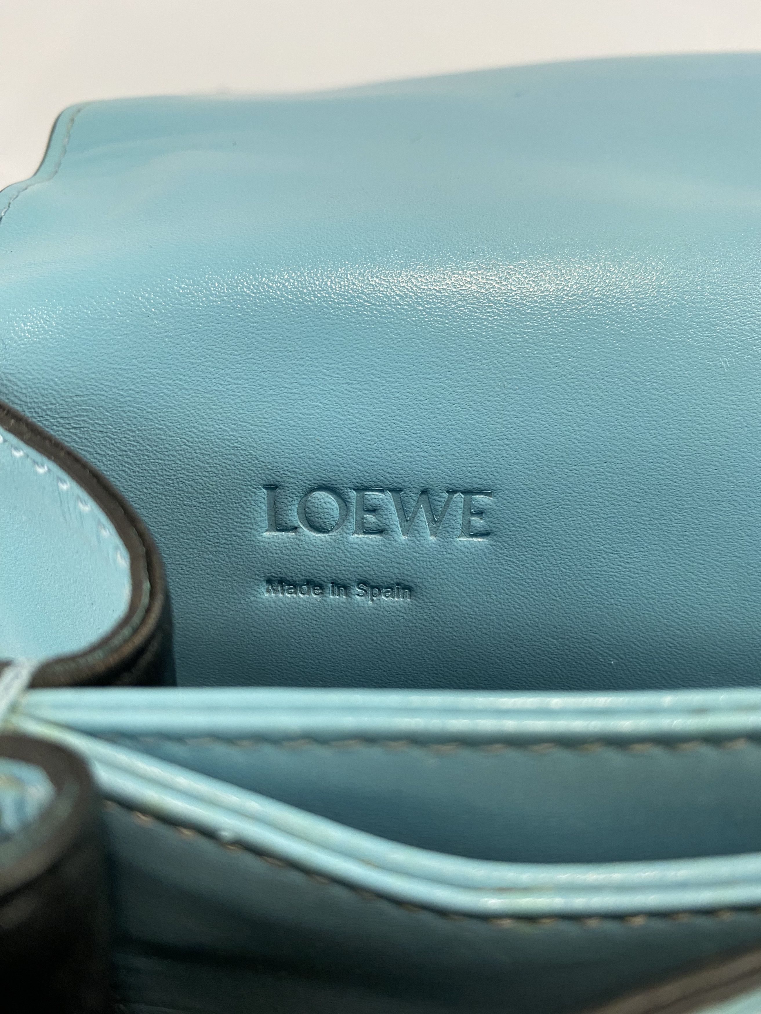 Loewe - Calfskin Medium Barcelona - Shoulder Bag - 14
