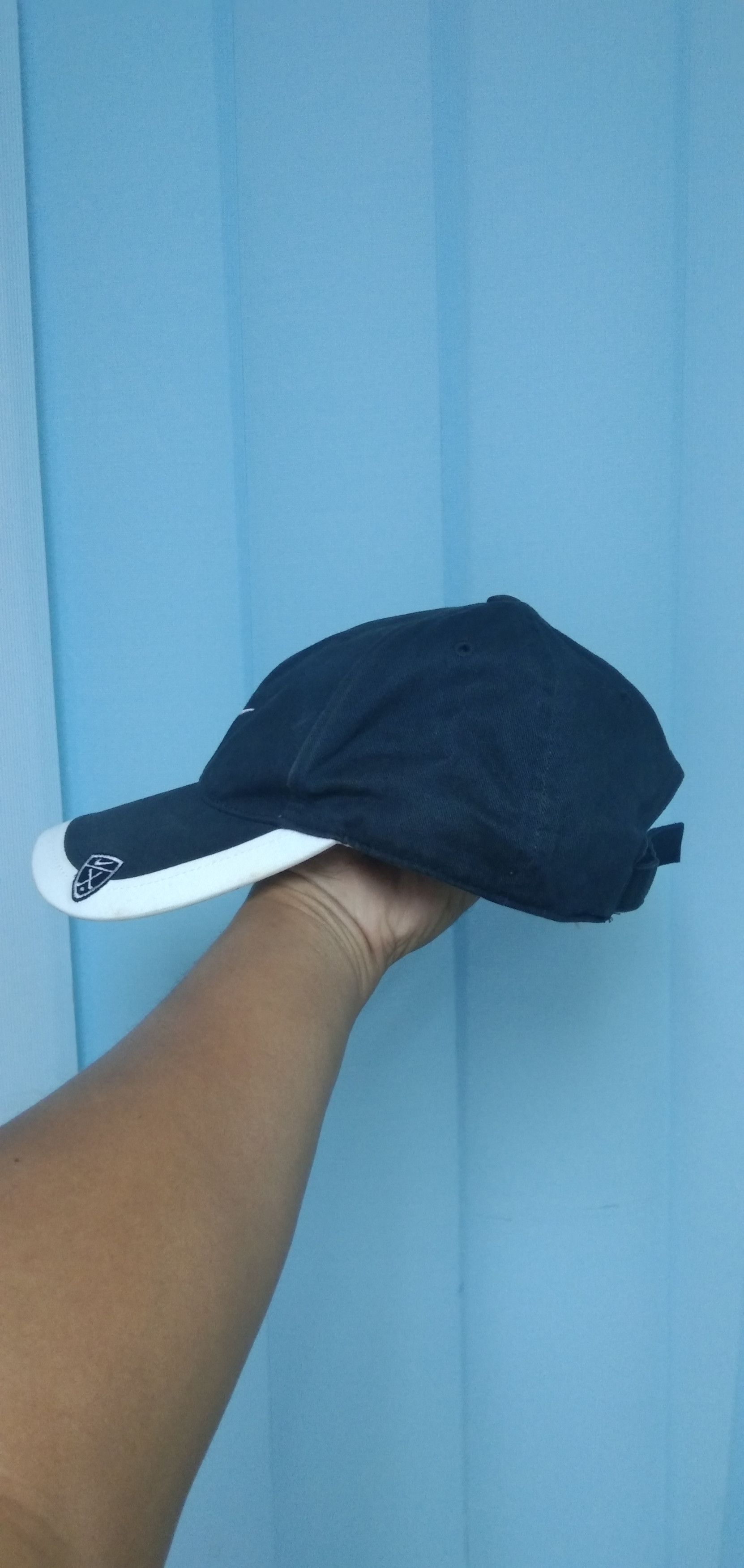 NIKE GOLF VELCRO STRAP HAT - 3