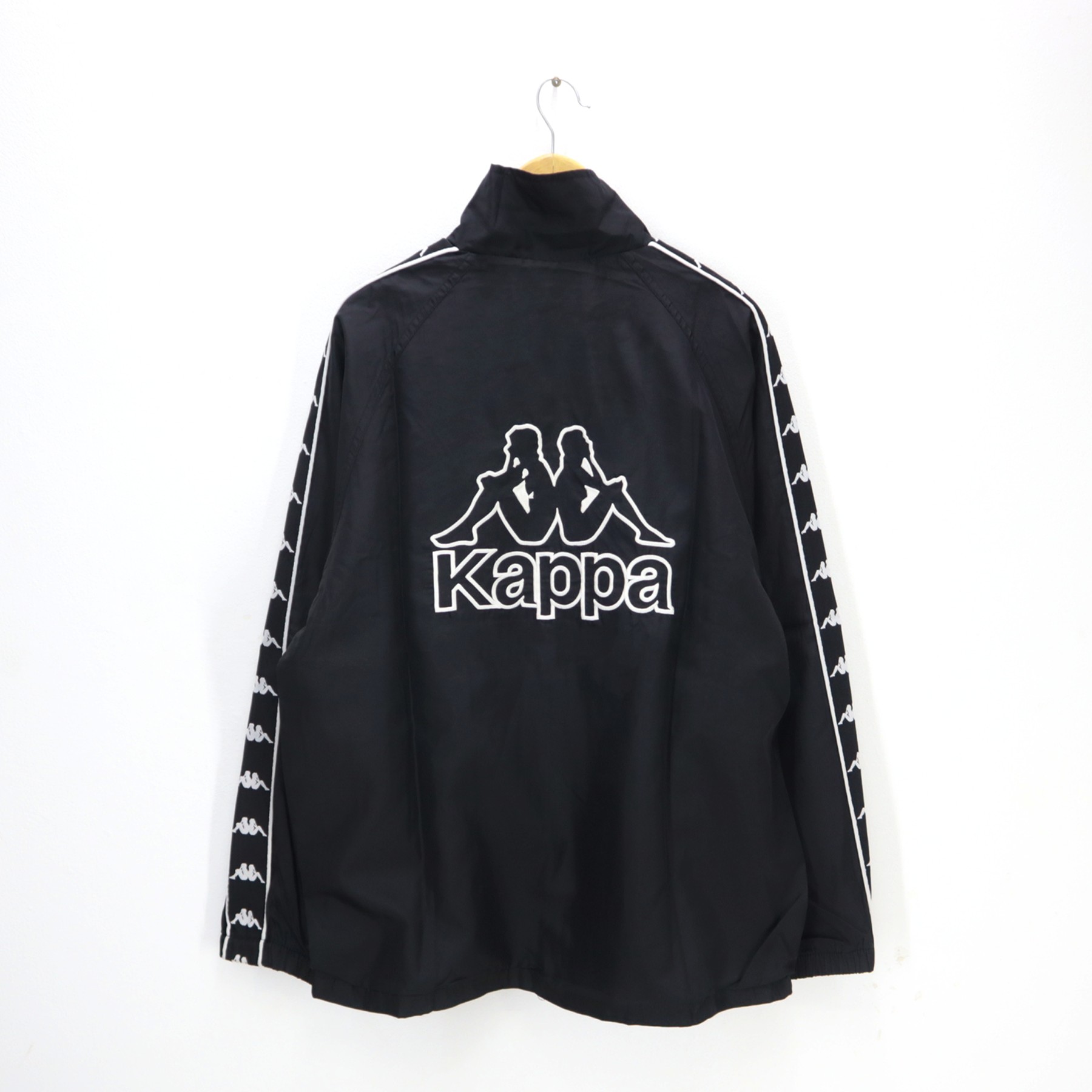 Vintage 80s 90s KAPPA Big Logo Embroidered Hand Stripe Logo Taped Windbreaker Track Jacket Size Medium - 1