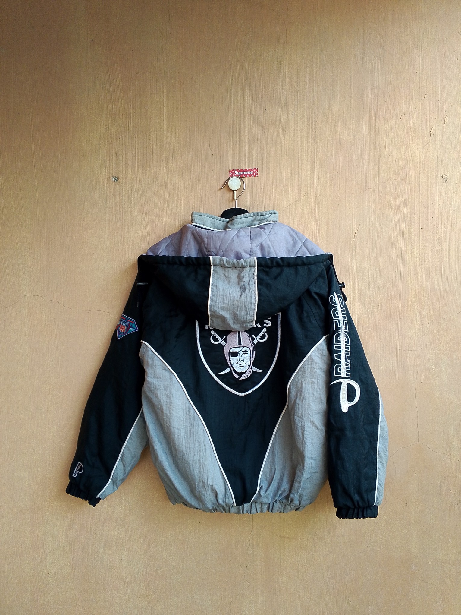 90s Vintage Los Angeles Raiders Pro player Jacket Signed by Rod Martin #53 - 3