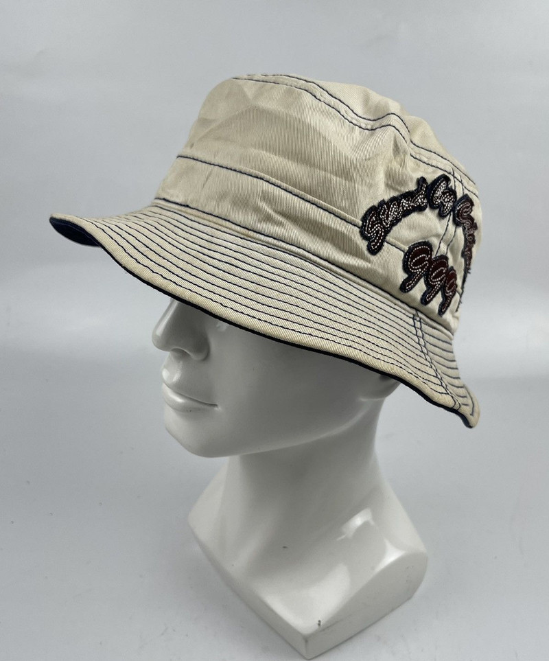 avirex bucket hat - 1