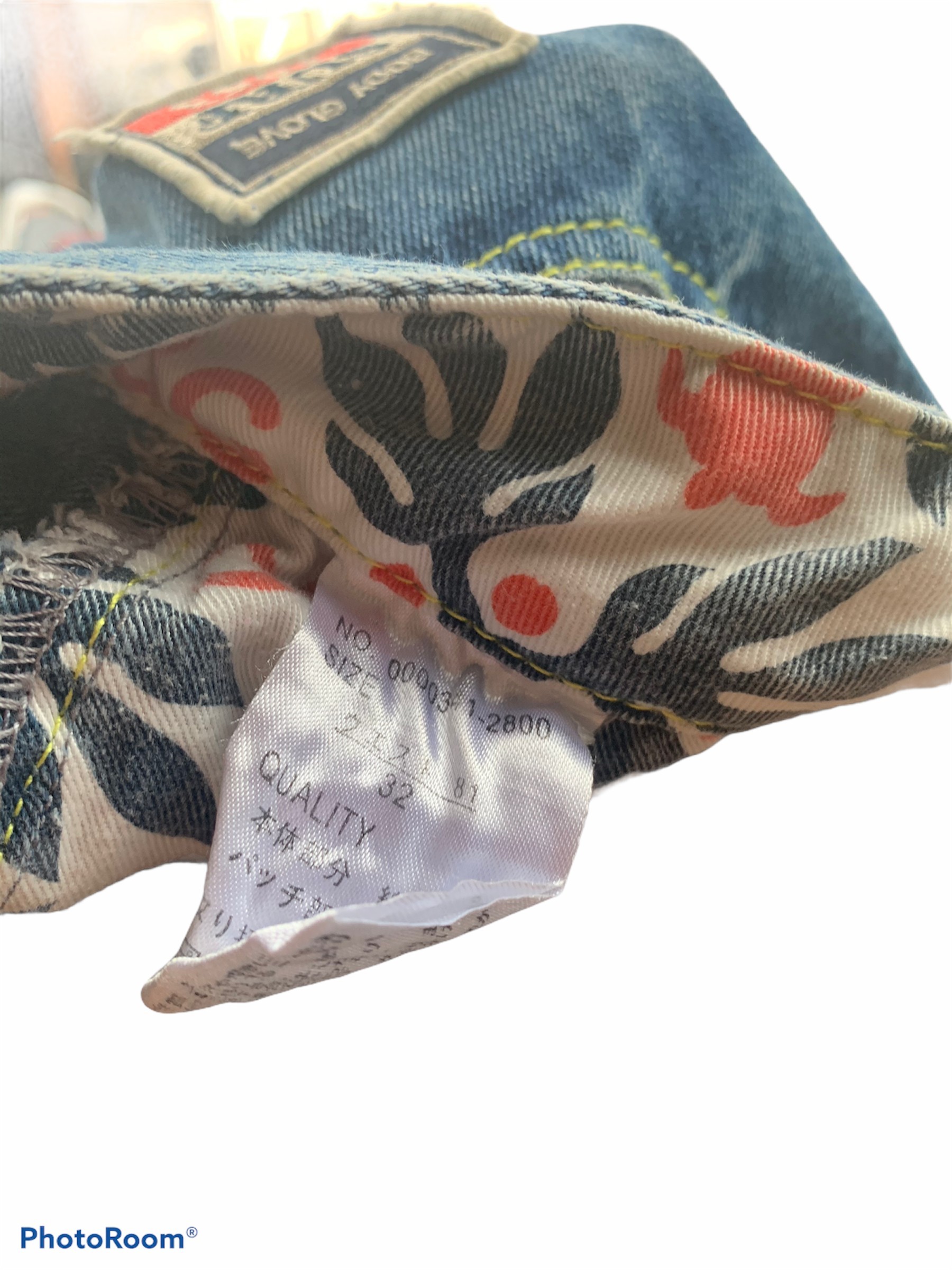 Body Glove - Vintage Body Glove Patch Jeans - 13