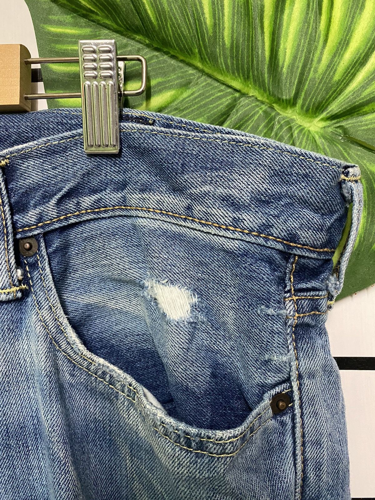 Vintage LEVIS 541 Distressed Jeans -L41 - 4